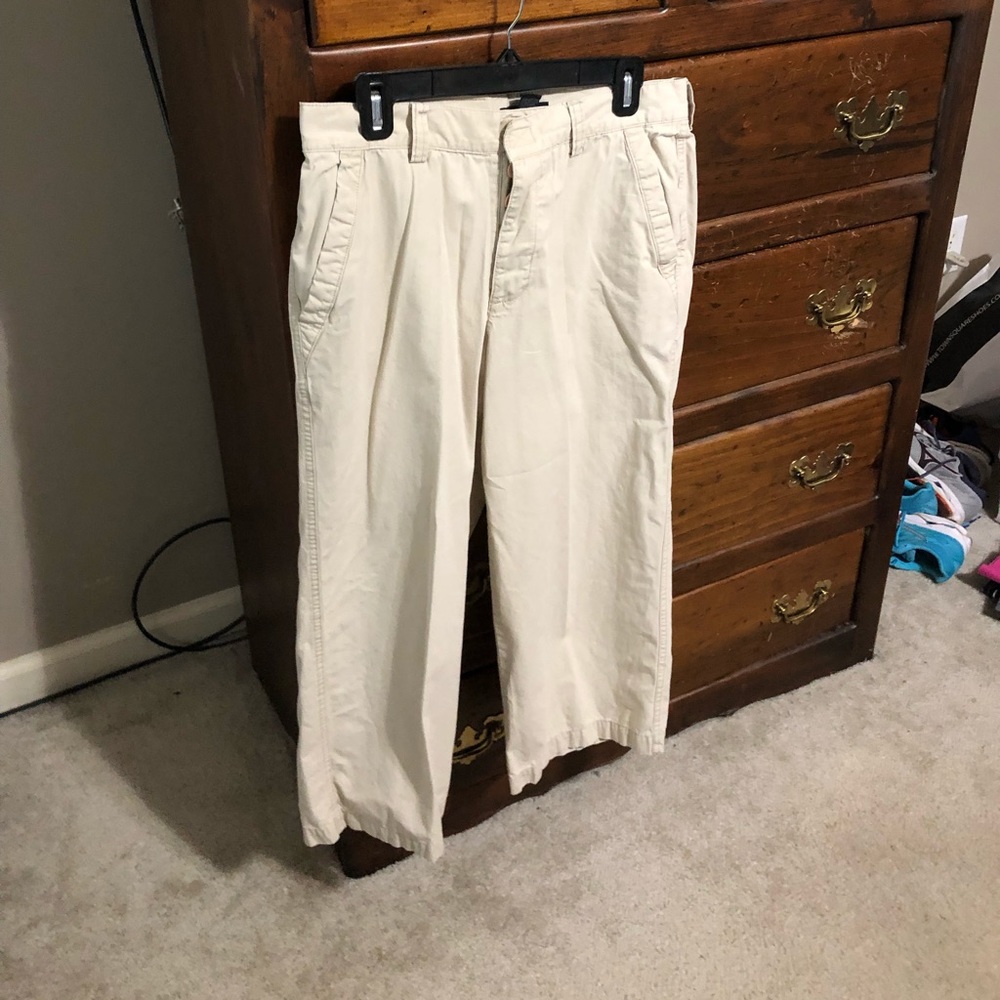Women’s Limited Capris